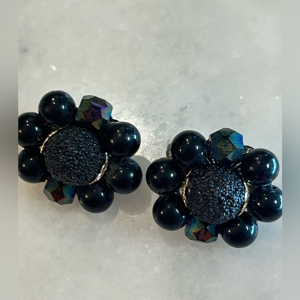 Earrings - Vintage Black Bead Clip On Earrings
